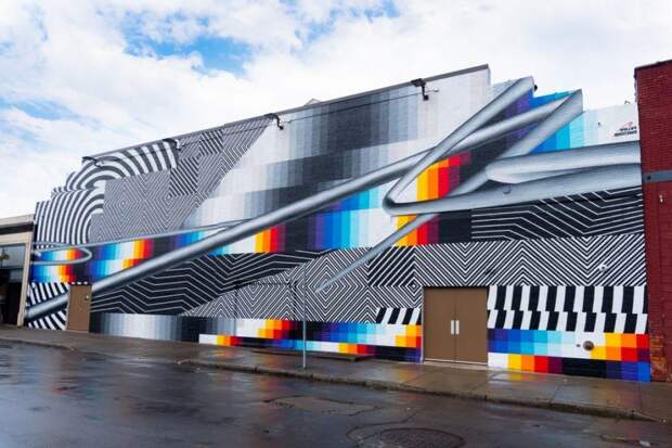 Волшебное зрелище: яркая цифровая фреска Felipe Pantone появилась на нью-йоркском концертном зале
