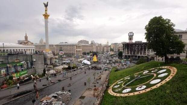 Вид на площадь Независимости в Киеве, архивное фото