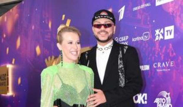 «Не боишься экспериментировать»: замужняя Собчак растаяла от ласк Киркорова