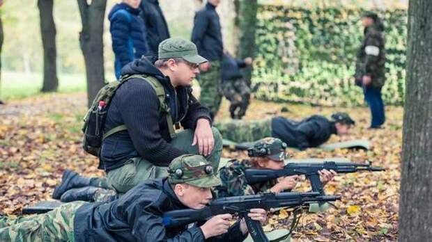 К полезному и забытому: В России возродят единую систему начальной военной подготовки в школах