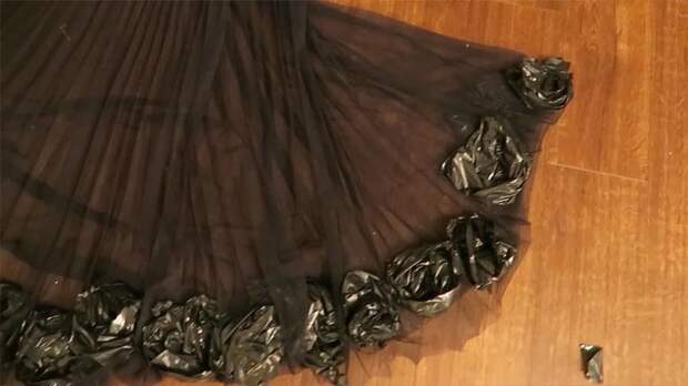 платье для выпускного из мусорных пакетов, платье из мусорных пакетов. Эмбер Шолль