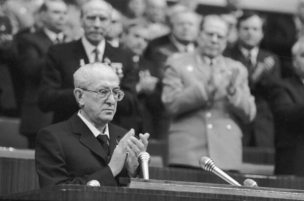 История главной крылатой фразы эпохи перестройки «Борис, ты не прав!» Борис Николаевич Ельцин, СССР, история, перестройка