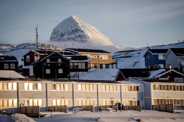 В Госдуме назвали главную цель Трампа на самом большом острове в мире