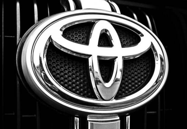 «Все-таки переобулись»: Toyota и Lexus приняли новое решение по отношению к россиянам