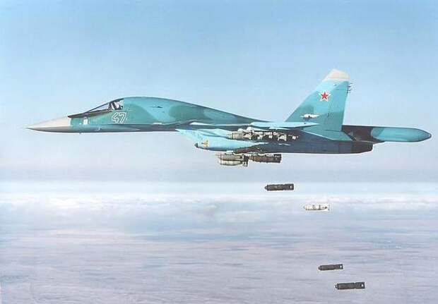 National Interest назвал российский Су-34 крылатой машиной уничтожения