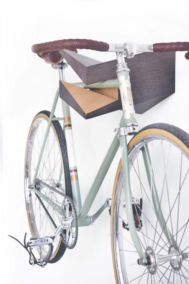 Вешалка для велосипеда как предмет искусства.