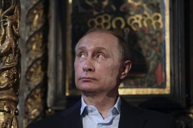 Почему Путин взошел на византийский трон / у либерастов бомбит Почему Путин взошел на византийский трон / у либерастов бомбит