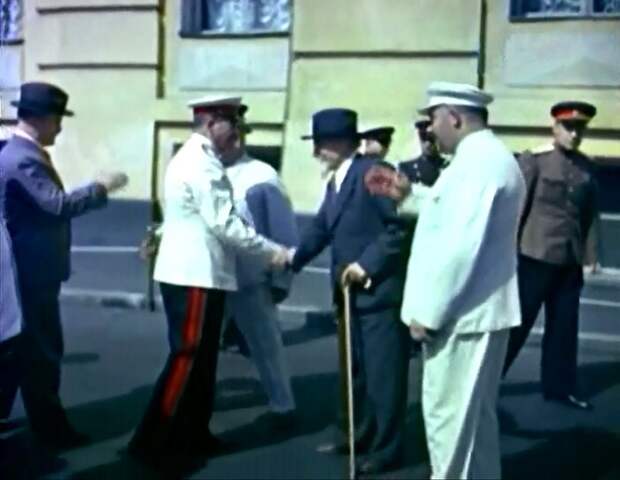 Вожди 1945 года в цвете Вожди 1945 года в цвете