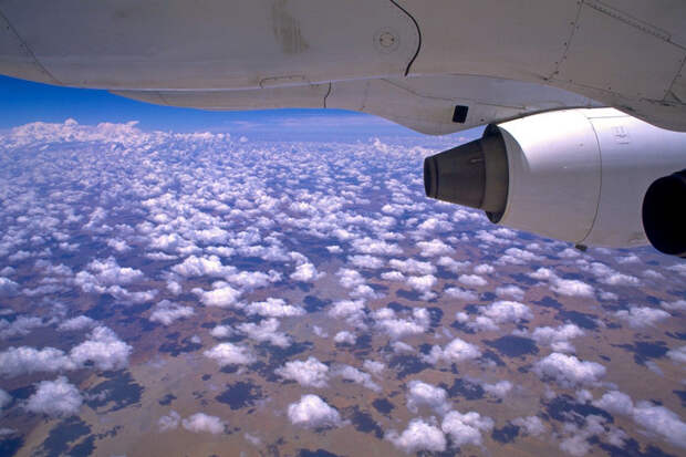 Мир из иллюминатора Through an Airplane Window 44 Мир из иллюминатора