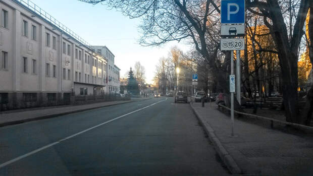 Репортаж «Авто Mail.Ru». Самые удивительные знаки Москвы - Фото 2