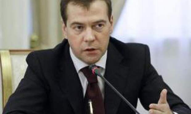 Медведев назвал часть российской оппозиции «политическими маргиналами»