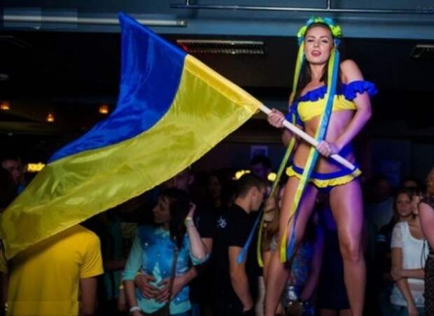 «Одним местом»: проституция призвана спасти Украину от дефолта. Посчитаем?