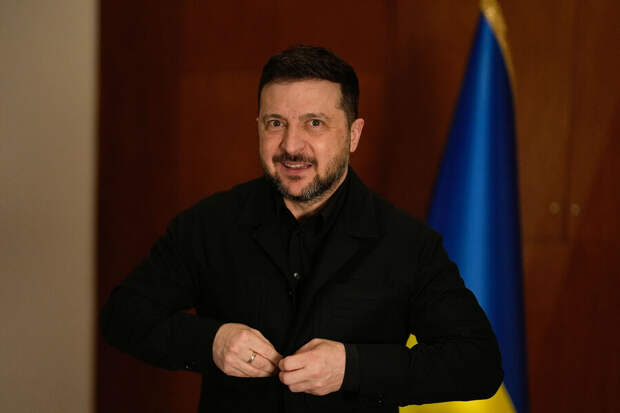 Зеленский: если Вэнс гордится отсутствием помощи Украине, он помогает русским