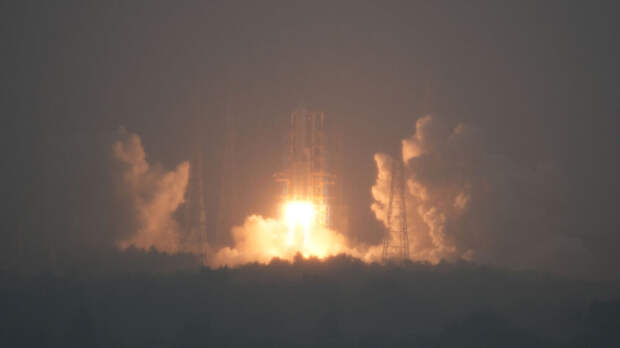 Китайский космический аппарат «Чанъэ-6» сел на обратной стороне Луны