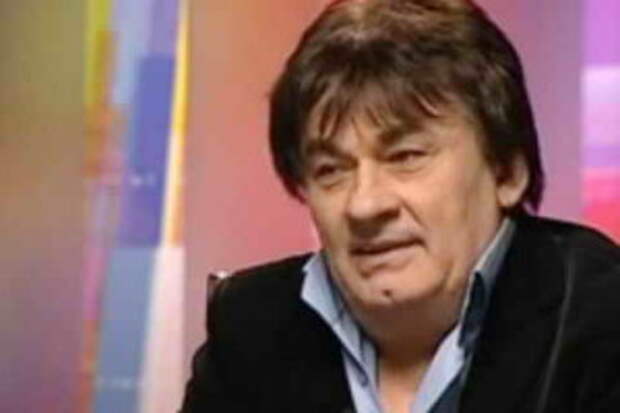 Александр Серов
