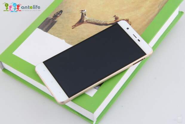 В смартфоне Oukitel U9 за $236 уместили 8-ядерный чип, 2.5D-экран Full HD и 3 Гбайт ОЗУ