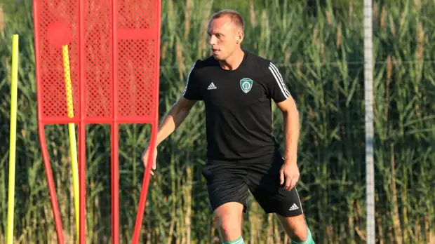 Адвокат экс-жены Глушакова отреагировал на заявление футболиста в СК