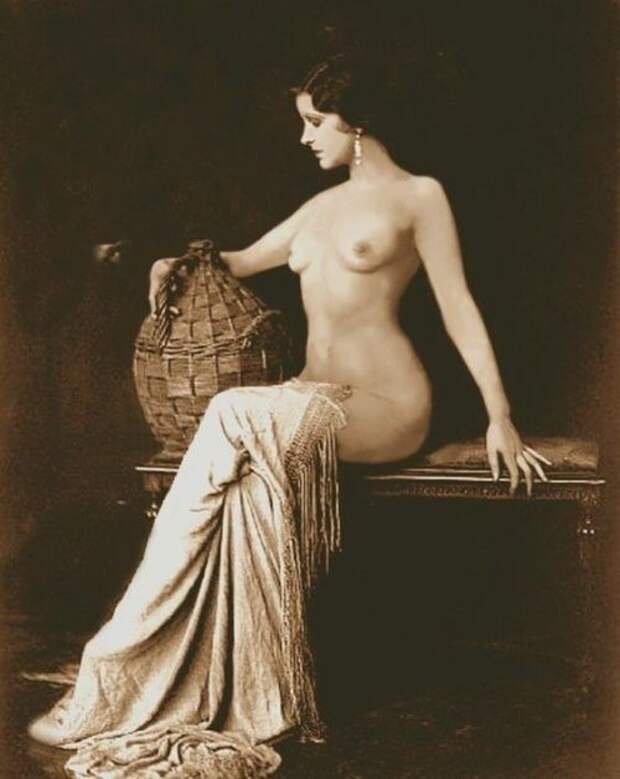 054