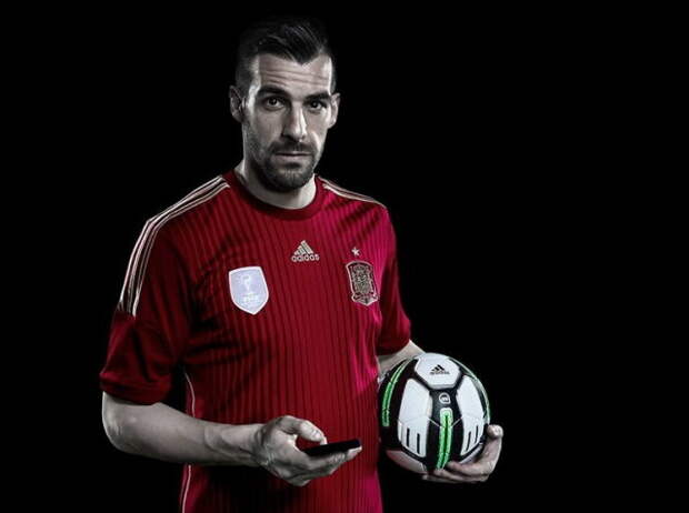 adidas-micoach-smart-ball-640x477
