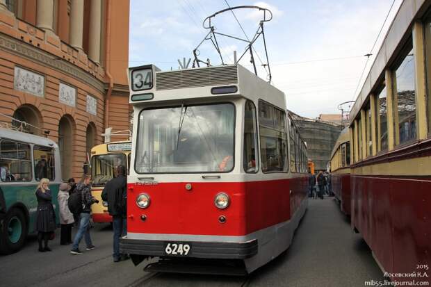 Парад ретро-техники в Санкт-Петербурге авто, общественный транспорт, парад, ретро автомобили