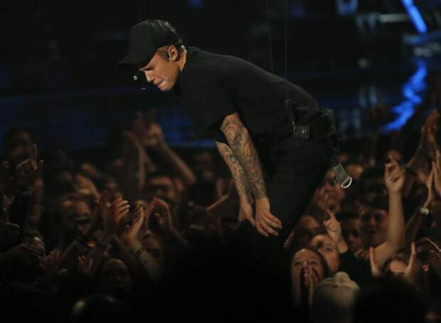 MTV Video Music Awards 2015