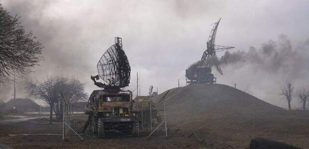 «Валятся с ног!»: круглосуточные удары российских дронов истощают нашу ПВО – авиа-специалист