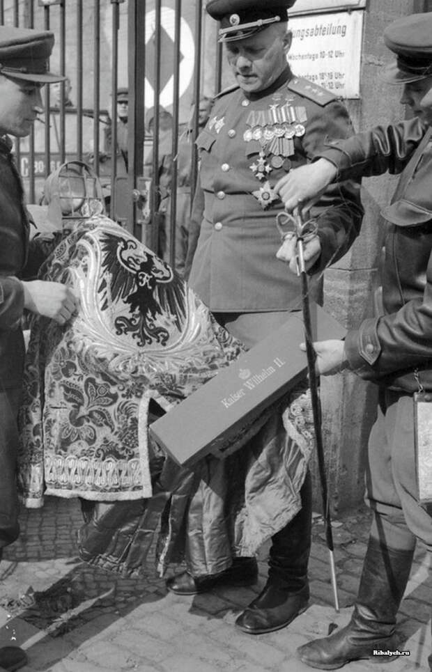 Осколки истории : 51 Интересных и редких ретро-фотографий