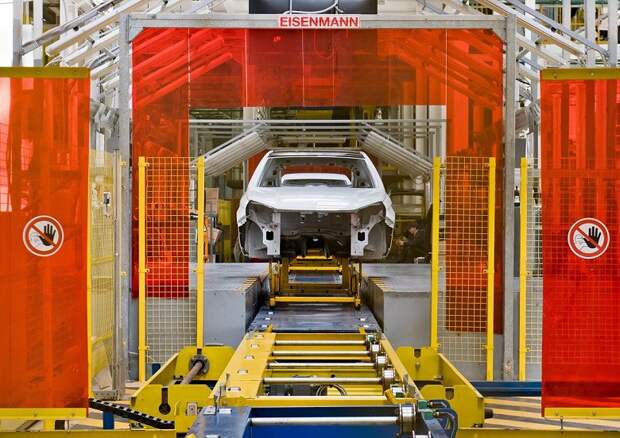 АвтоВАЗ признал крупнейший в истории слив данных владельцев Lada в Даркнет
