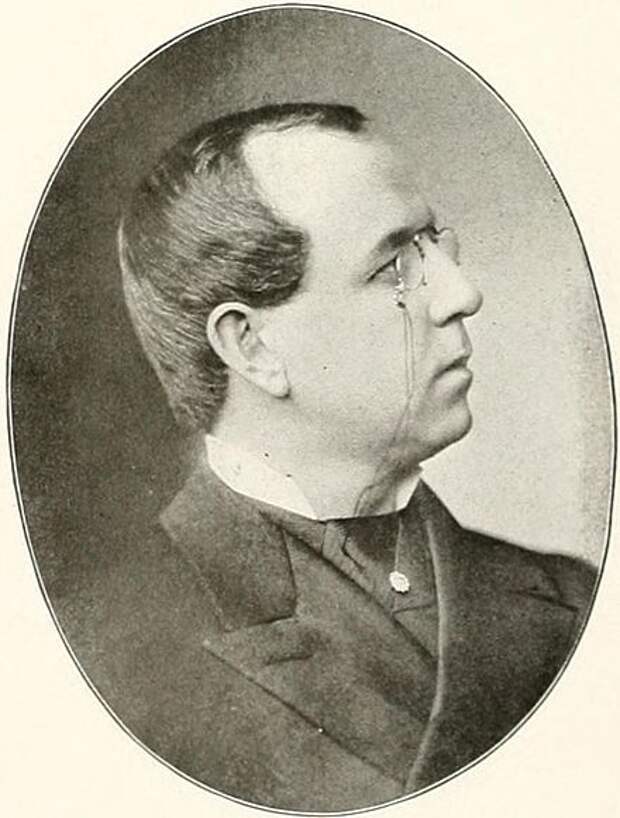 В Дании 110-летний электромобиль ушел с молотка аукцмон, электромобиль