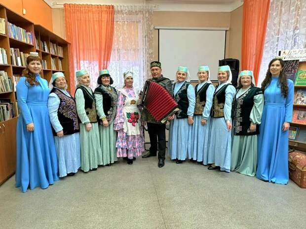 Лениногорскида «Кышкы озын кичләрдә» дип исемләнгән фольклор кичәсе узды