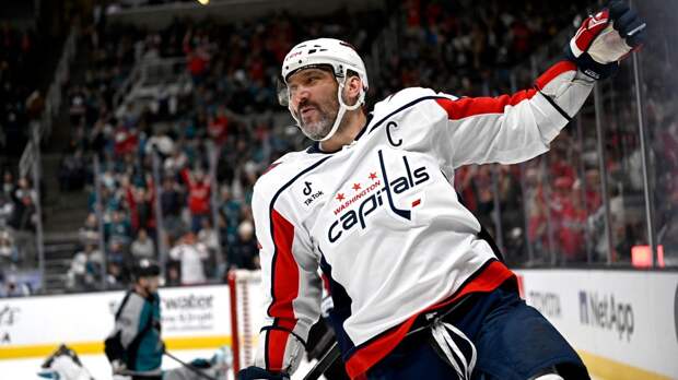 НХЛ вспомнила рекорд Овечкина — год назад россиянин забил свой 895-й гол и превзошел Гретцки