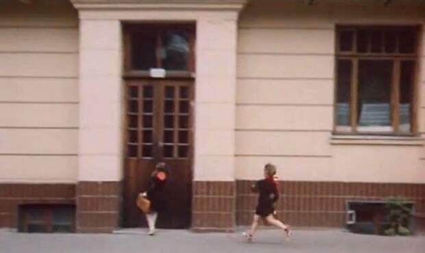 Как сейчас выглядят здания из культовых фильмов СССР 