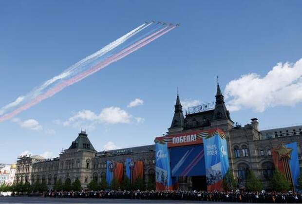 Более чем в 300 городах  России состоялись военные Парады в честь Дня Победы