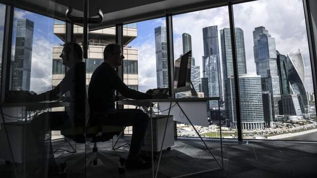 Врач Борисов рассказал, как без стресса войти в рабочий режим после праздников