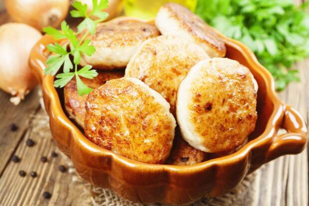 Куриные котлеты с сыром Куриные котлеты с сыром
