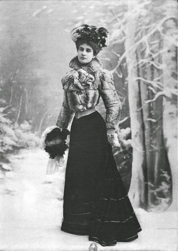 Фотограф Reutlinger.
