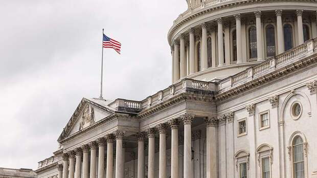 В Сенате США отклонили резолюцию о прекращении войны с Ираном