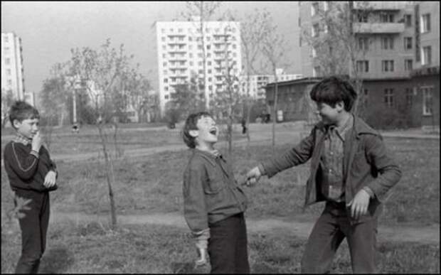Дворы нашего детства