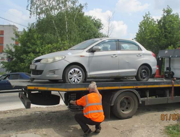 Во Владимире определили стоимость хранения вывезенного «автохлама»