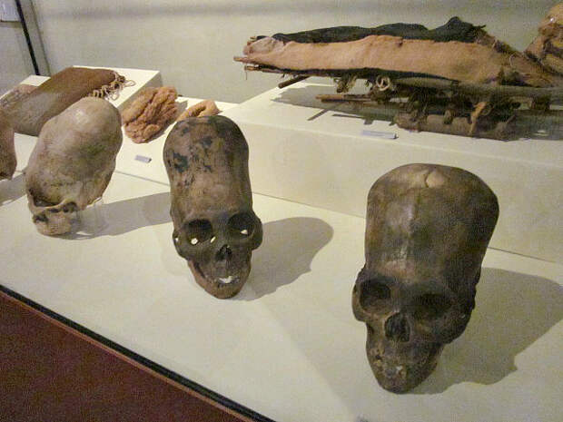 Шокирующие и загадочные экспонаты в Региональном музее Ики. Перу