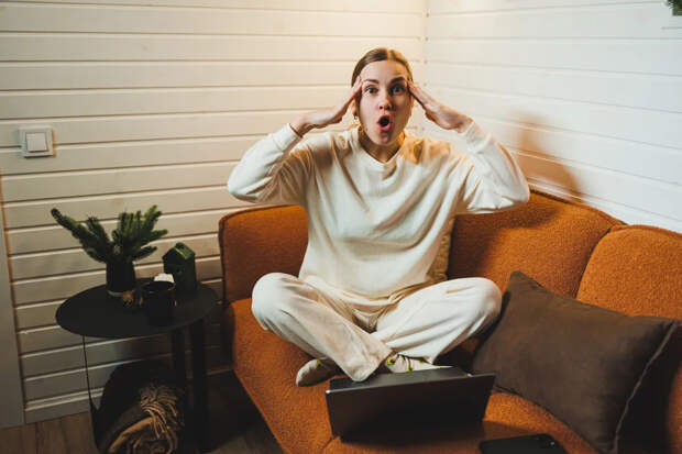 Прямой путь к аллергии: химик Дорохов предупредил об опасности стирки с количеством порошка "на глаз"