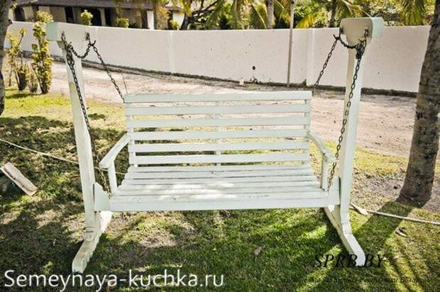 дачные качели на цепях 
