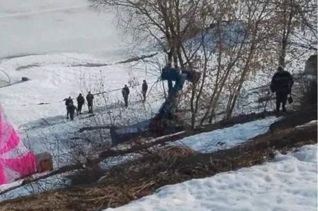 Два человека погибли при крушении самолета в Коломне