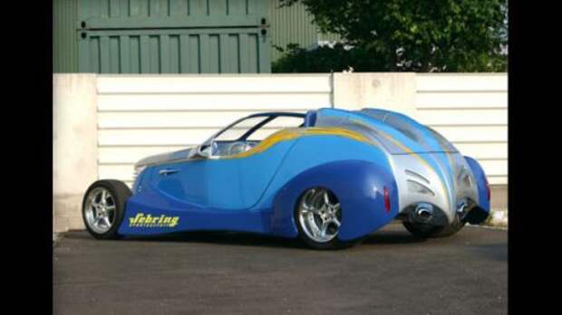 Единственный и неповторимый и вот этот хот-род. По крайней мере, так утверждает сам продавец. По его словам, под капотом данного авто стоит <br> 6,-литровый движок мощностью 600 л.с., а над оформлением экстерьера и интерьера работал австрийский художник Кнуд Тирох (Knud Tiroch). Неоднакратный <br> победитель различных тюнинг-шоу выставлен на продажу за 149 000 евро (хотя раньше просили 170 000). Единственный и неповторимый и вот этот хот-род. По крайней мере, так утверждает сам продавец. По его словам, под капотом данного авто стоит <br> 6,-литровый движок мощностью 600 л.с., а над оформлением экстерьера и интерьера работал австрийский художник Кнуд Тирох (Knud Tiroch). Неоднакратный <br> победитель различных тюнинг-шоу выставлен на продажу за 149 000 евро (хотя раньше просили 170 000).