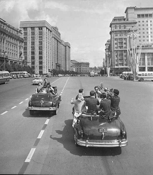 Подборка редких фотографий со всего мира. Часть 18 (35 фото)
