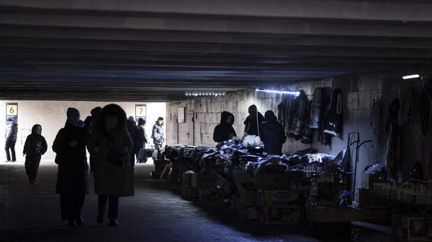 Минэнерго Украины: жители Киева получают свет лишь на 1,5-2 часа в сутки