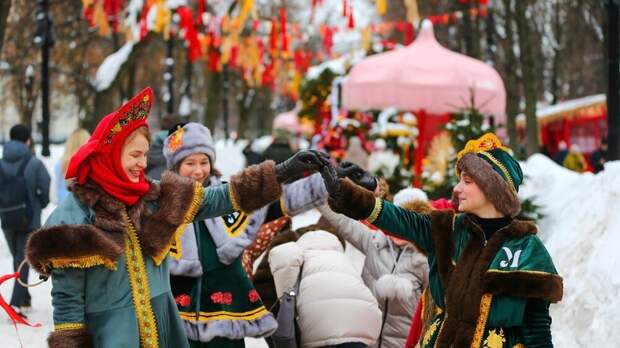 В Госдуме предупредили, когда празднование Масленицы может обернуться штрафом