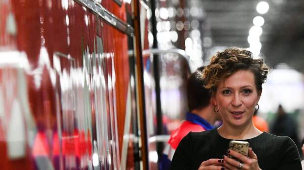 Яна Чурикова — за живых артистов и за цифровых двойников!