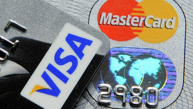 Платежные системы Visa и MasterCard. Архивное фото Платежные системы Visa и MasterCard. Архивное фото