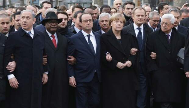 Совместное шествие политиков и народа в Париже оказалось фальшивкой